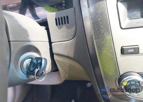 2010 Ford Fusion Sel z USA, uszkodzony, nr VIN 3FAHP0JA7AR310398